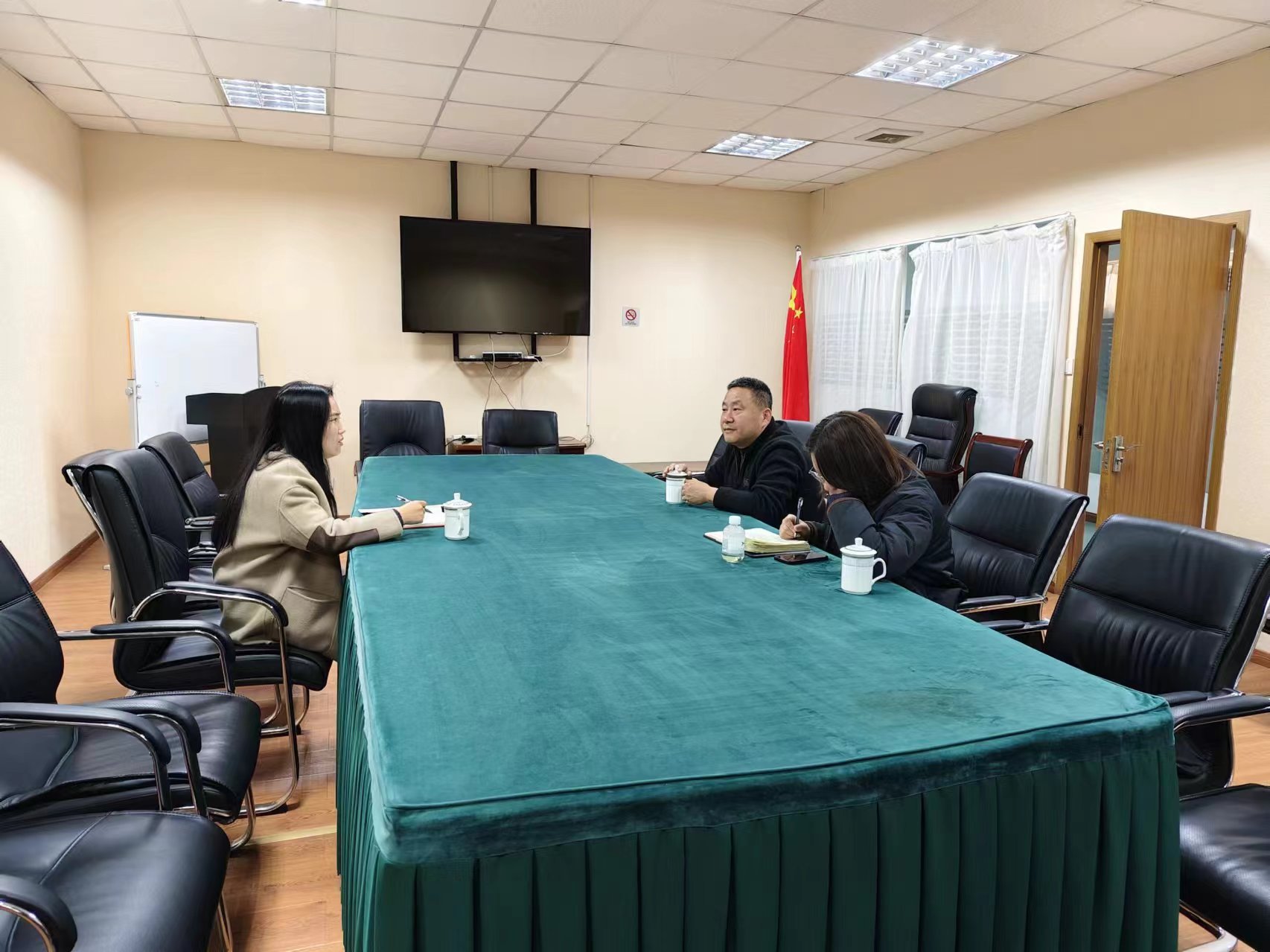 �����ֵ��ܹ����������ʱ�г���չ�߷õ���