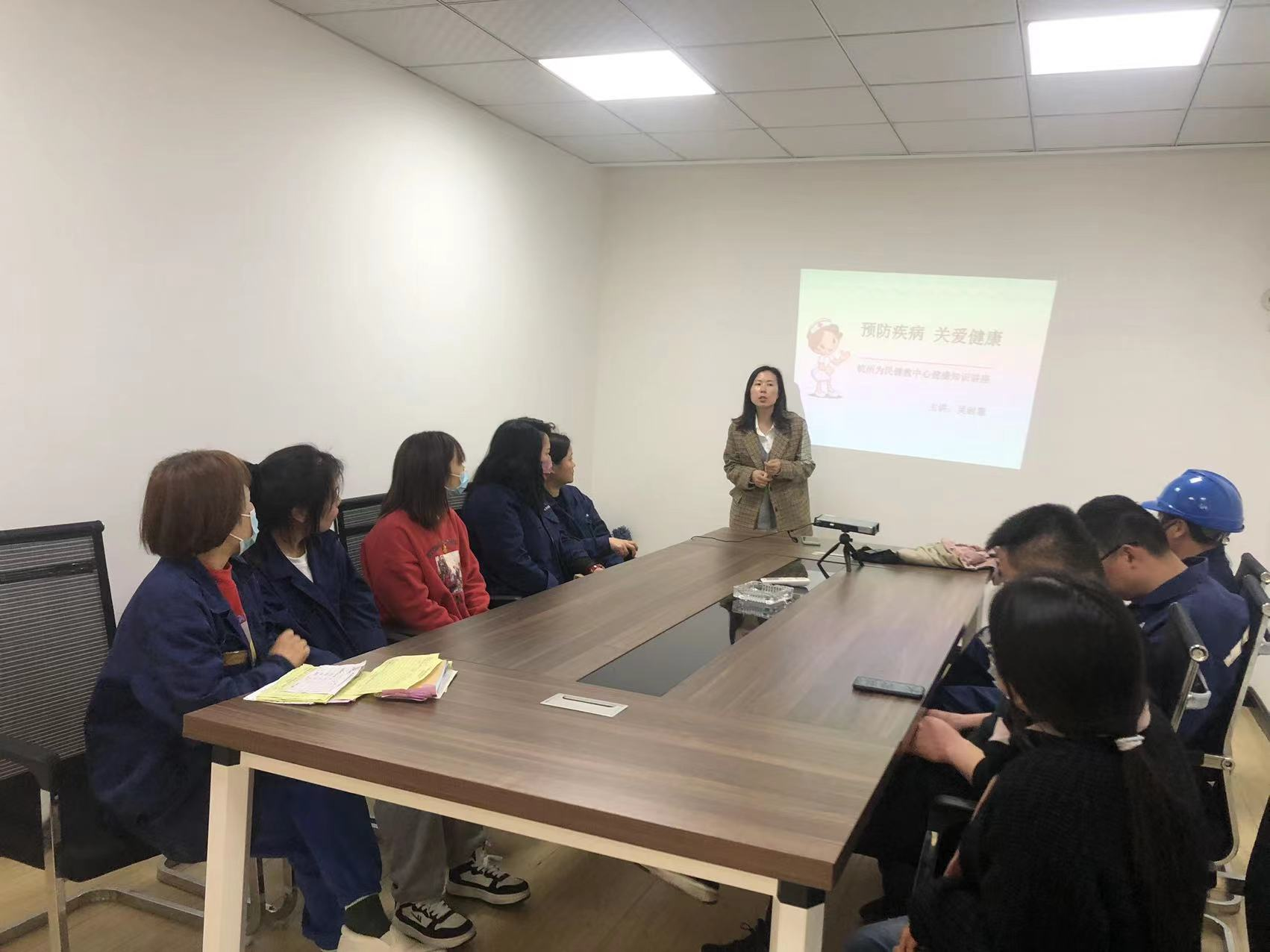 ��ע��������������Զ�뼲��