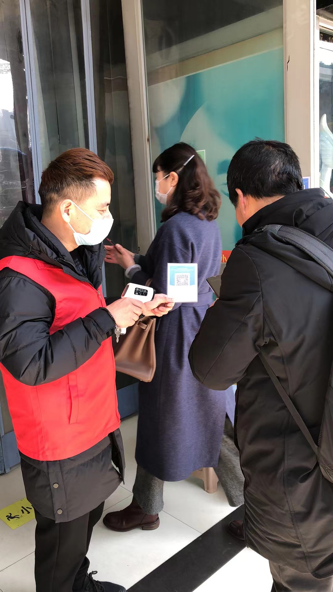 Ǯ���̳���Э������Ը�������������