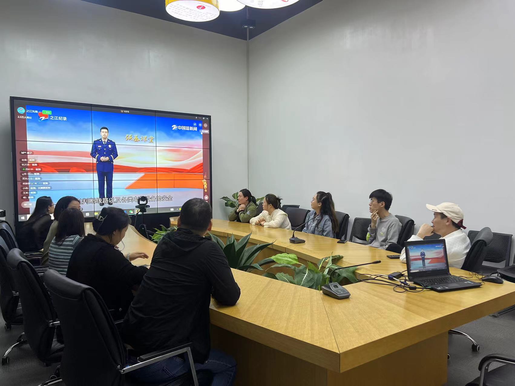 ������ʱ�Ĵ�����������֧����չ�����徲ר����ѵ