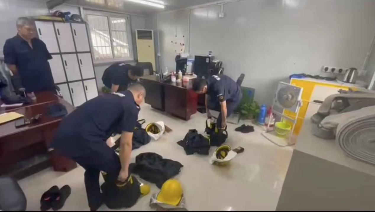 Ǯ���̳ǿ�չ�����徲����