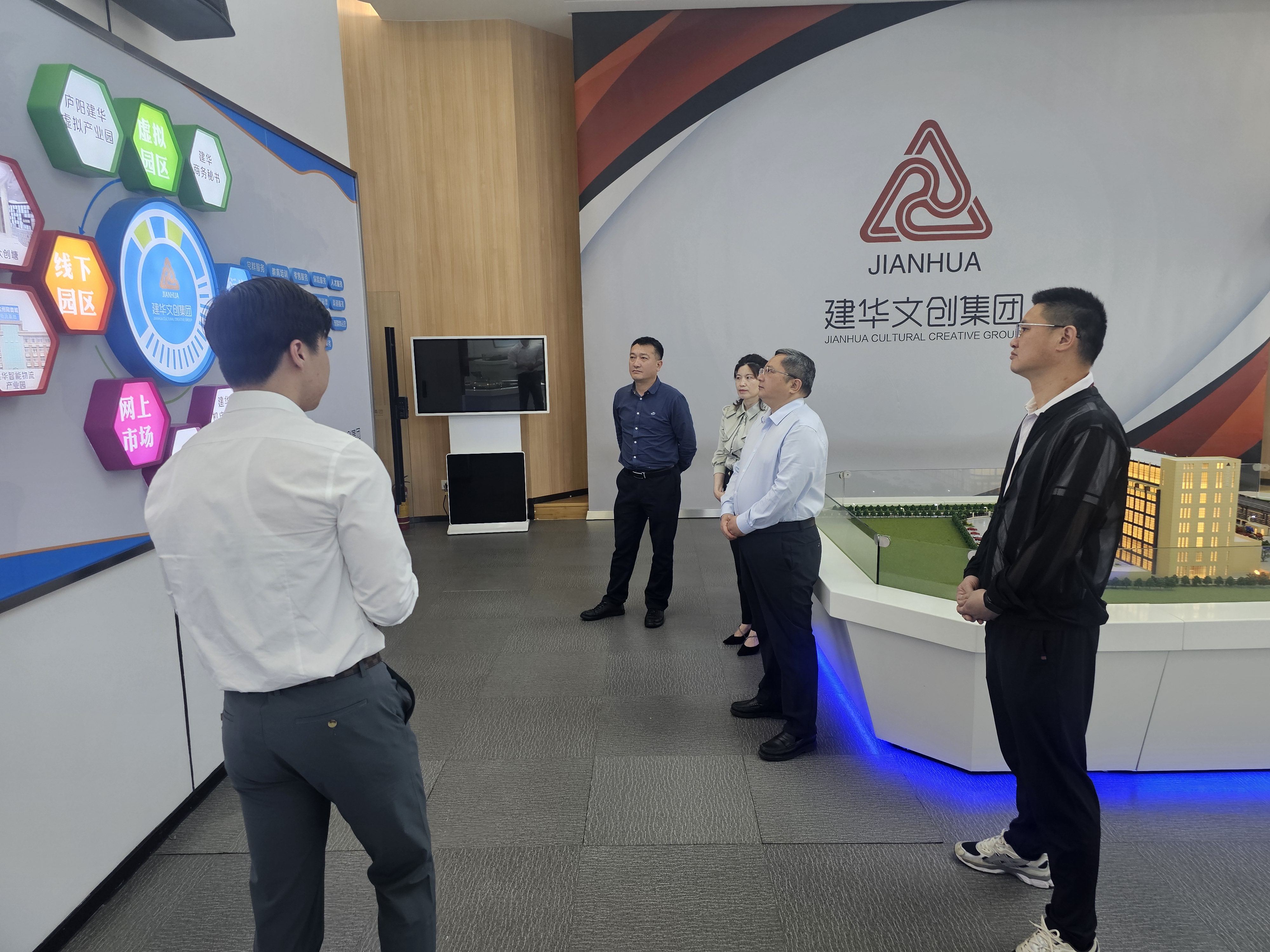 ��Ϫ�����������г����������������һ��ݰ��������ʱ�Ĵ����ſ������